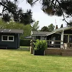 R951-rodvig-stevns-strandlaugsvej-17 *