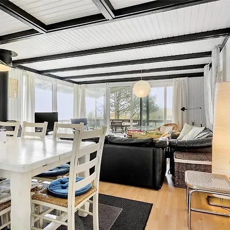 R951-rodvig-stevns-strandlaugsvej-17